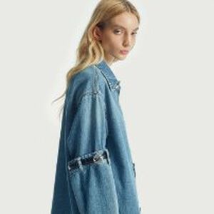 <h3><strong>DESIGNERS</strong></h3>