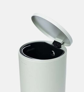 Round-shaped Pedal Bin