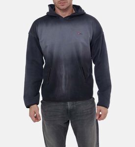 سويت شيرت بغطاء رأس وشعار مطرز