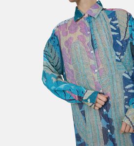 فستان بنمط قميص بطبعة متعددة الألوان وشق جانبي