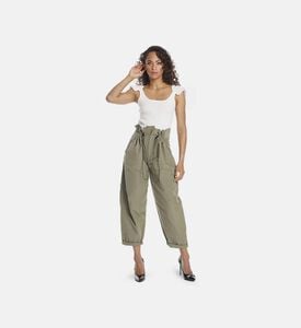 بلوزة بدون أكمام مع كتافات