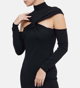 فستان من الصوف الملتوي