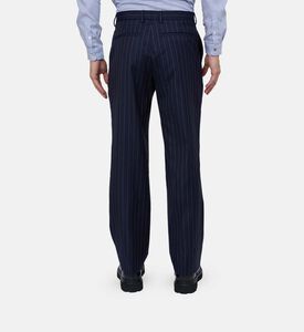 بنطال واسع مخطط