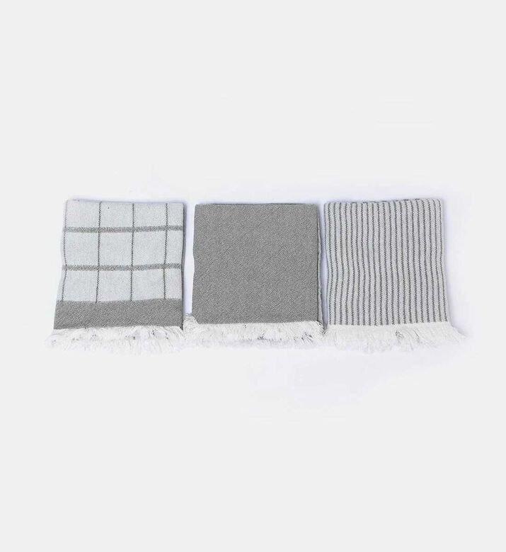 Home Deco and More Fringe-detail Kitchen Towel Set, Packshot View