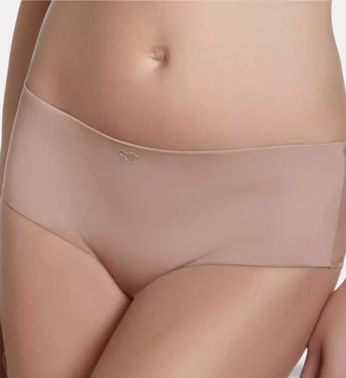 Simone Perele Smooth High-rise Shorty Briefs, Model View
