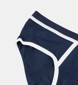 سروال داخلي بخطوط متباينة