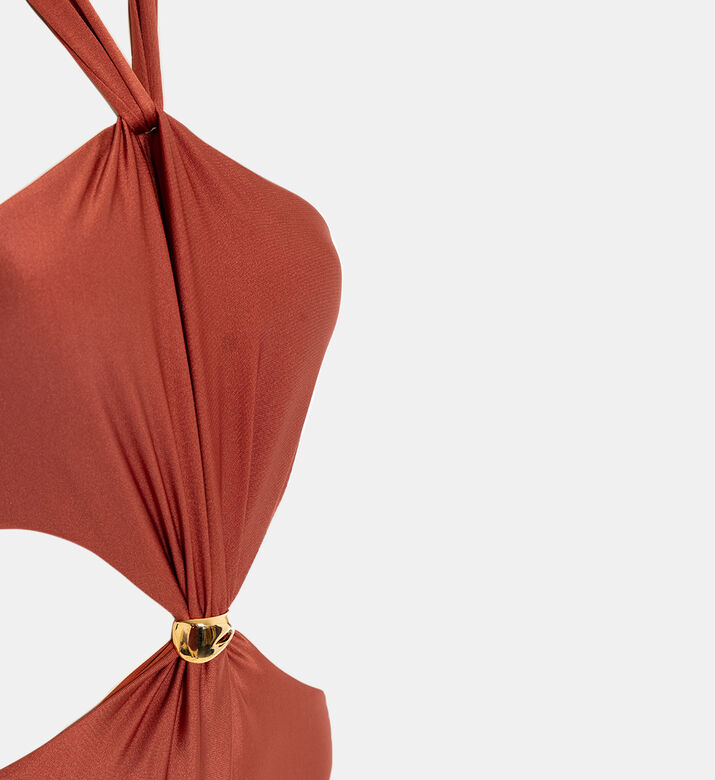 بدلة سباحة بياقة ملتفة حول الرقبة