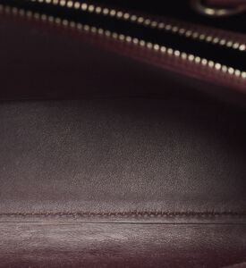 Yves Saint Laurent Saint Laurent Croc-embossed Leather Classic Tote Bag, Packshot View