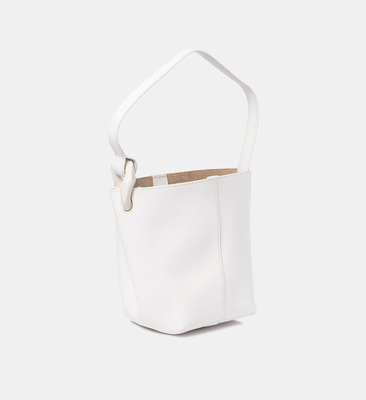 حقيبة جلد بمقبض علوي