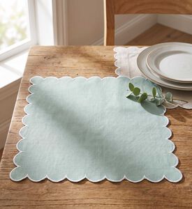 Home Deco and More Adelina Scalloped Design Napkin, Blue, Model View
