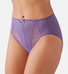 Wacoal Brief, Model View