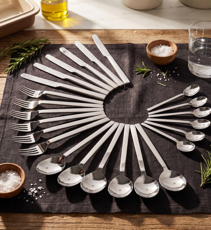 Mepra Stainless Steel Cutlery Set, Model View