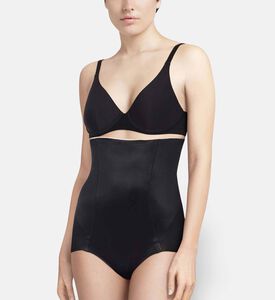 Chantelle Basic Shaping High Waist Brief, Model View