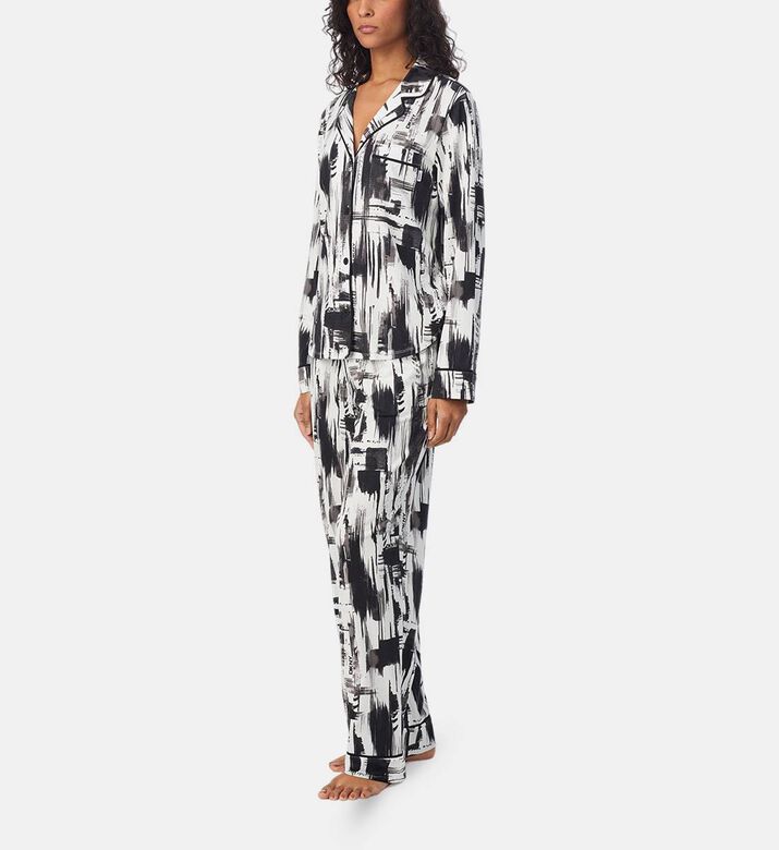 DKNY Set, Model View