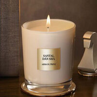 Prive Santal Dan Sha Scented Candle 175 G