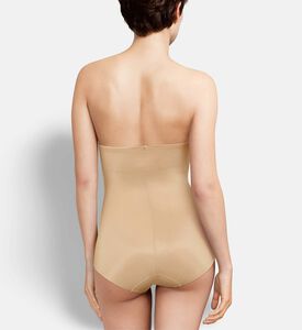 Chantelle Basic Shaping High Waist Brief, Model View
