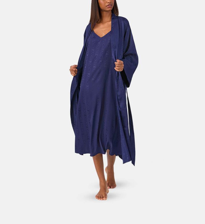 DKNY Robe, Model View