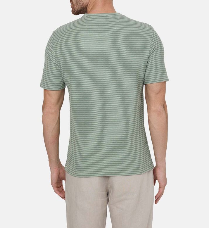 تيشيرت بنقشة مخطط بياقة مستديرة