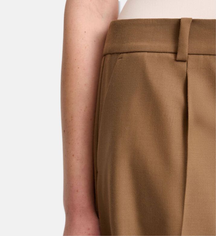 Luisa Spagnoli Pant, Model View