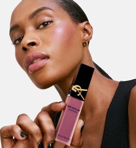 أحمر خدود سائل