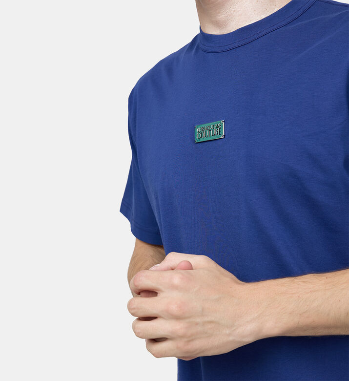 تيشيرت برقعة شعار