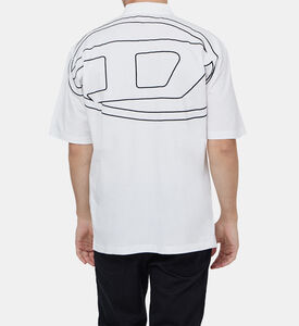 قميص بولو بيضاوي بتطريز D