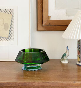 وعاء كريستال مقطوع يدويًا من ليزي