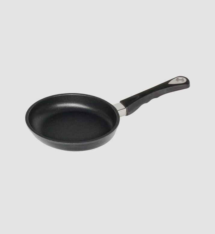 Tossing Pan