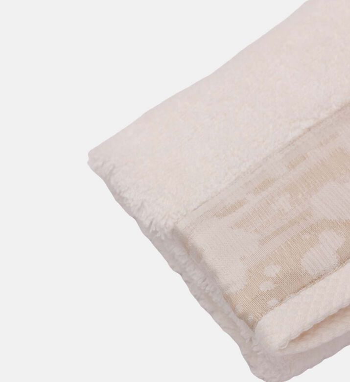 منشفة حمام أنيقة وناعمة الملمس