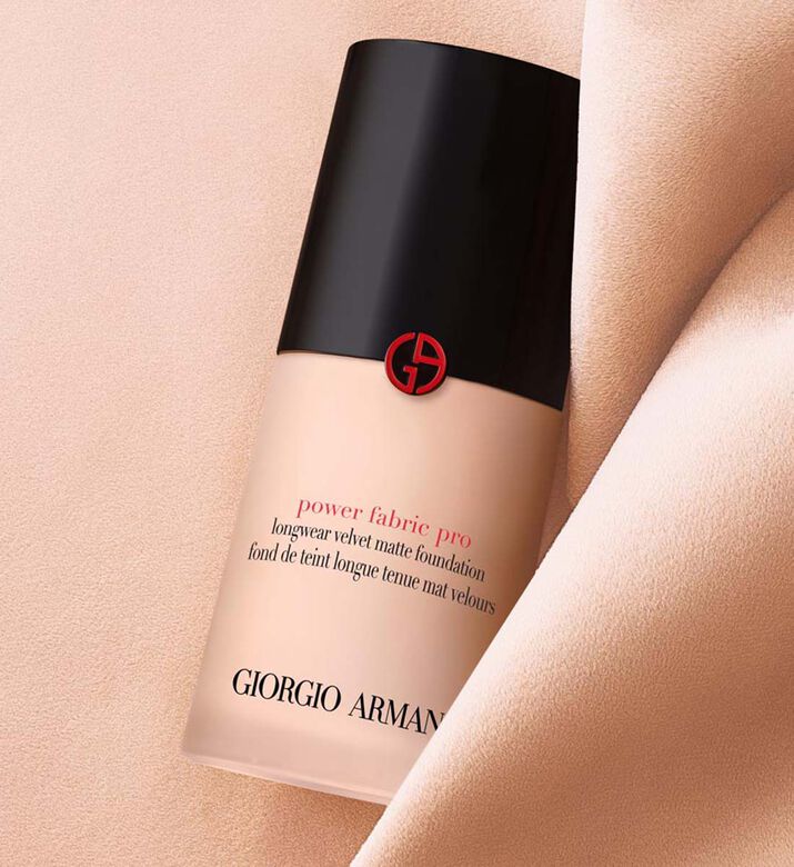 Power Fabric Full Coverage Foundation