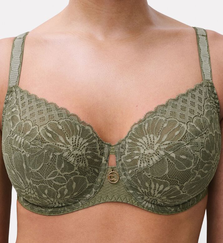 Chantelle Underwired Very Covering Lace Bra, Model View
