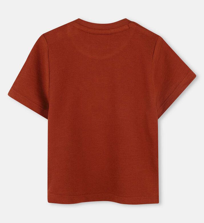 تيشيرت بياقة دائرية برسمة شمس