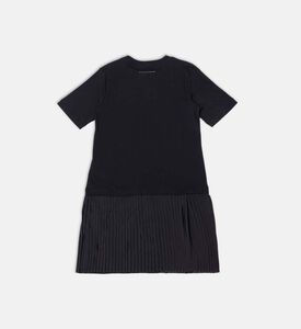 فستان واسع بقصّة مطوية