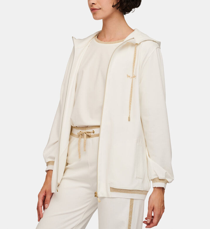 هودي مزين بلوغو مطرز بسحاب