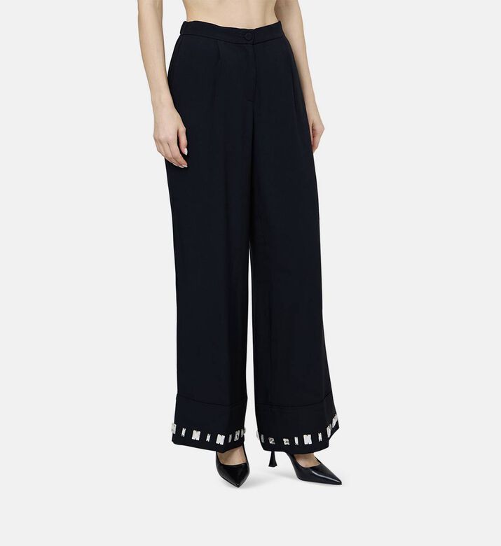 بنطال واسع الساقين بنطال واسع الساقين