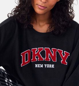 DKNY Set Pj, Model View