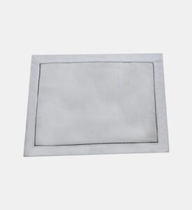 مفرش صحون من كتان مخيَط