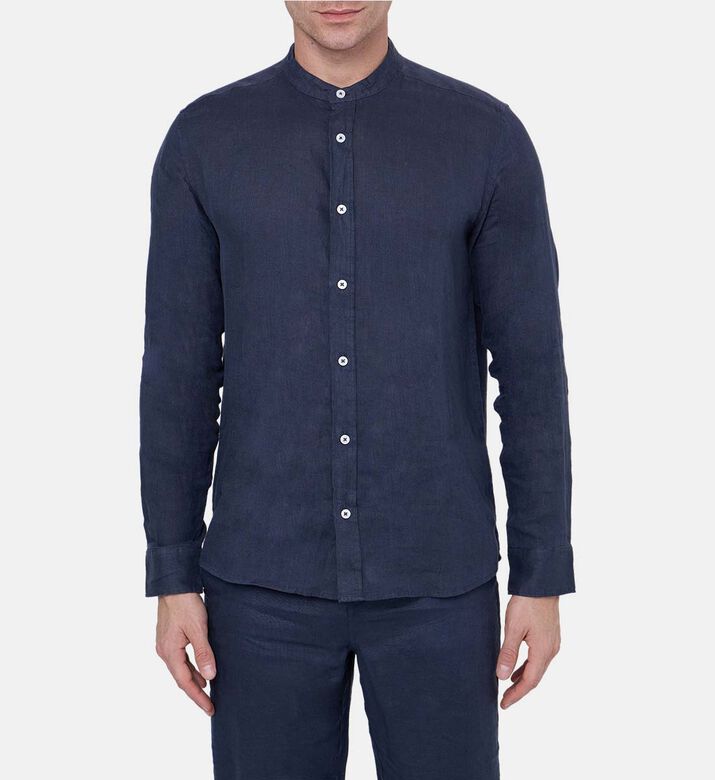 قميص كتان بياقة عالية بصف أزرار