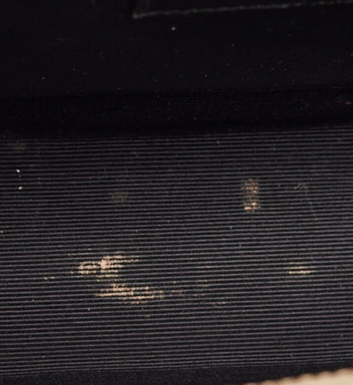 Yves Saint Laurent Saint Laurent Matelasse Leather Medium Envelope Chain Bag, Packshot View