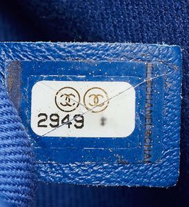 Chanel Chanel Chevron Caviar Leather Mini Coco Top Handle Bag Preowned, Packshot View Chanel Chanel Chevron Caviar Leather Mini Coco Top Handle Bag Preowned, Packshot View