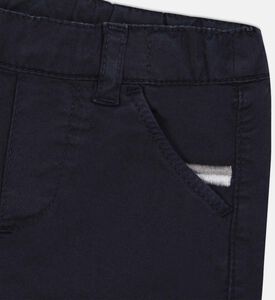 بنطال بجيوب جانبية مفتوحة بقماش تويل