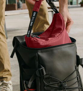 On The Go Hanging Lunch Bag