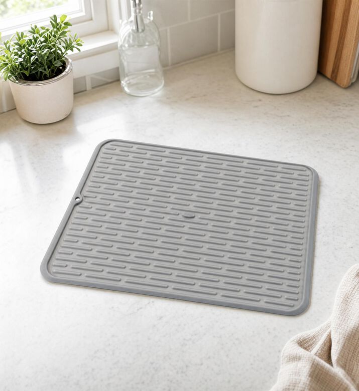 Oxo Silicone Compact Drying Mat, Model View