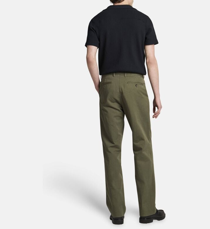 Vince Pant Louie, Model View