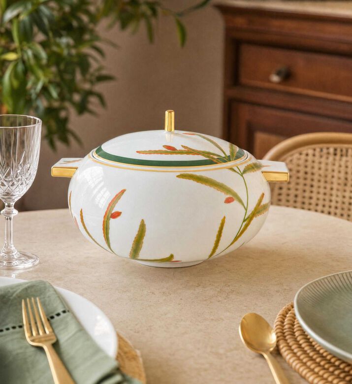 Vista Alegre Amazonia Porcelain Tureen, Model View