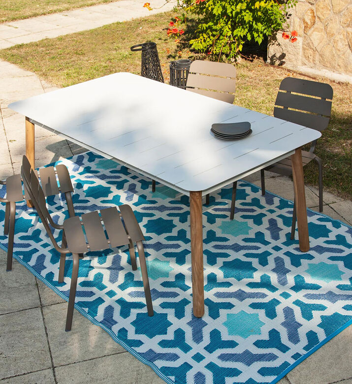 طاولة من خشب الساج من الألومنيوم من أليكانتي