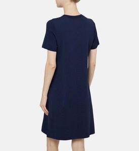 فستان واسع بأكمام قصيرة