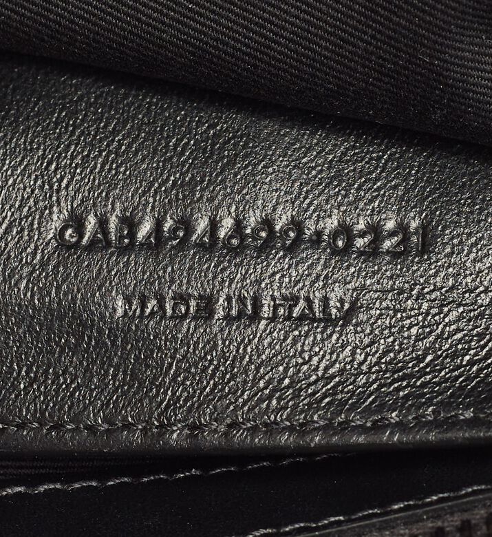 Yves Saint Laurent Saint Laurent Quilted Leather Loulou Shoulder Bag, Packshot View