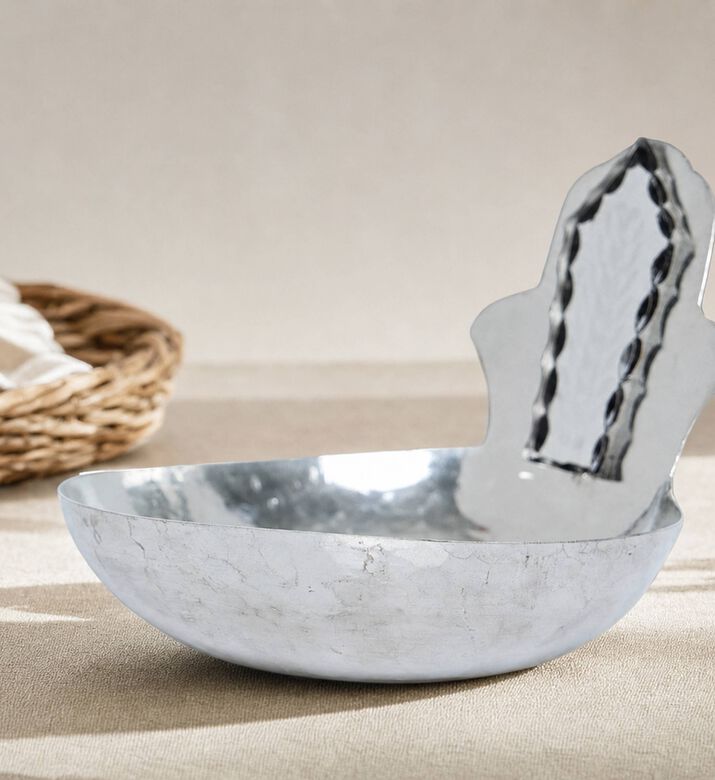 Noorena Large Condiment Bowl, Gold, L, Model View
