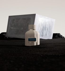 Amouage Outland Essence De Parfum, Packshot View